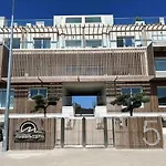 Mar-a-vista نازاريه